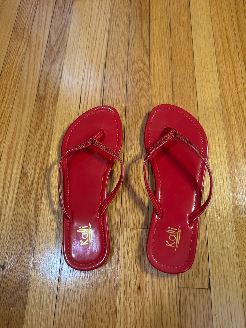 Kalli Red Leather Sparkle Flip Flops Women’s Size 6